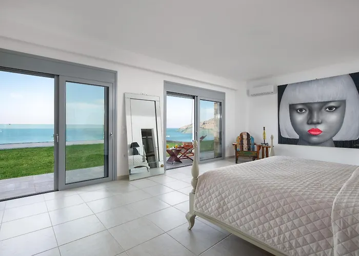 Luxury Oceania With Private Infinity Pool