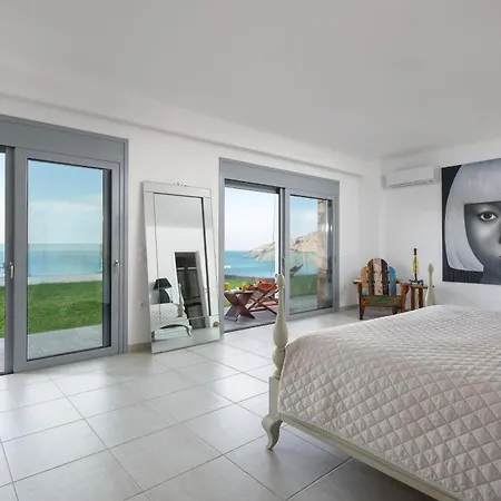 Luxury Oceania With Private Infinity Pool