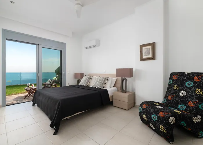 Luxury Oceania With Private Infinity Pool