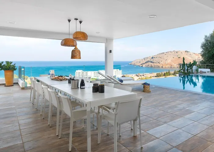 Luxury Oceania With Private Infinity Pool *